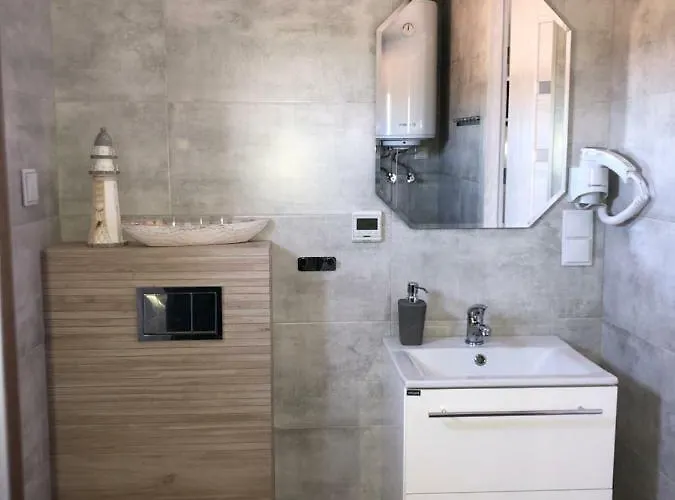 Nadmorski Zakatek Деревянный коттедж *